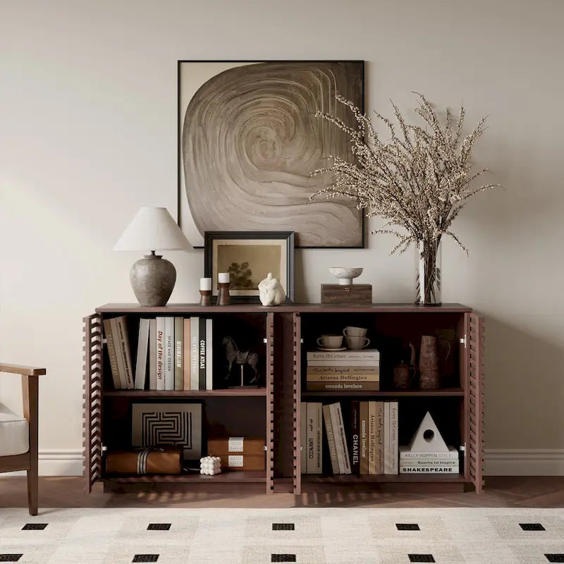 Credenza con ante in legno massello