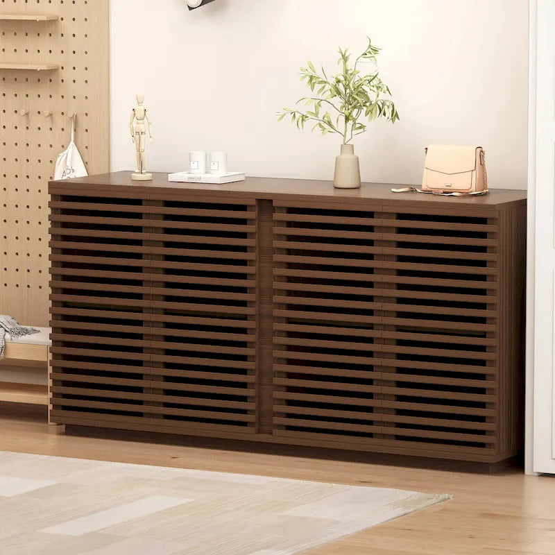 Credenza con ante in legno massello