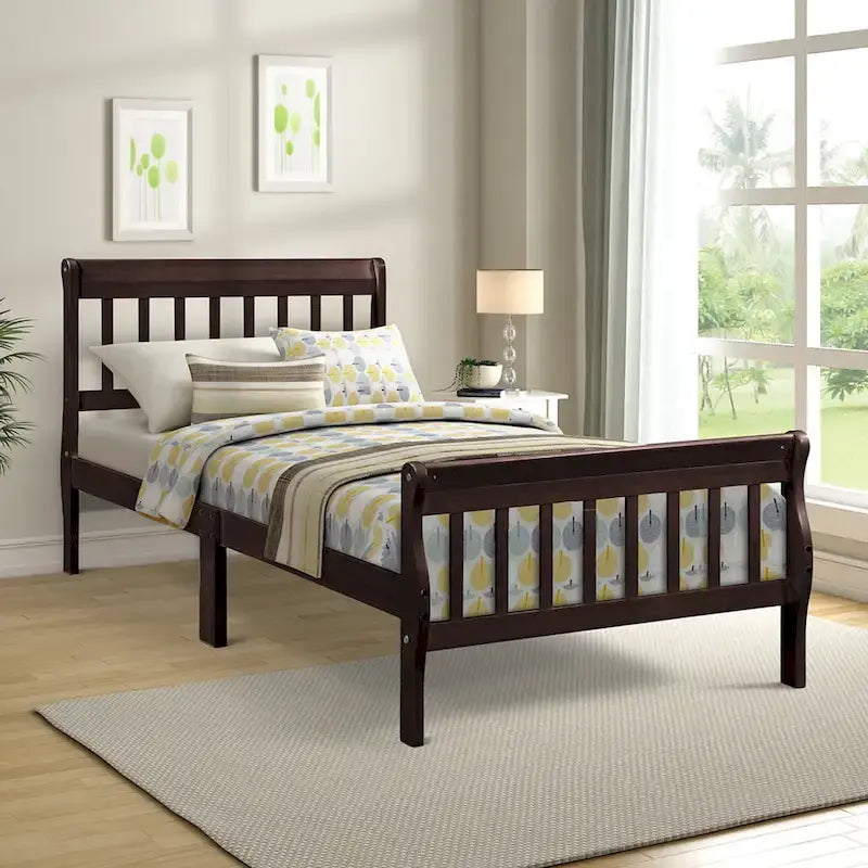 Letto a piattaforma in legno con testiera e pediera