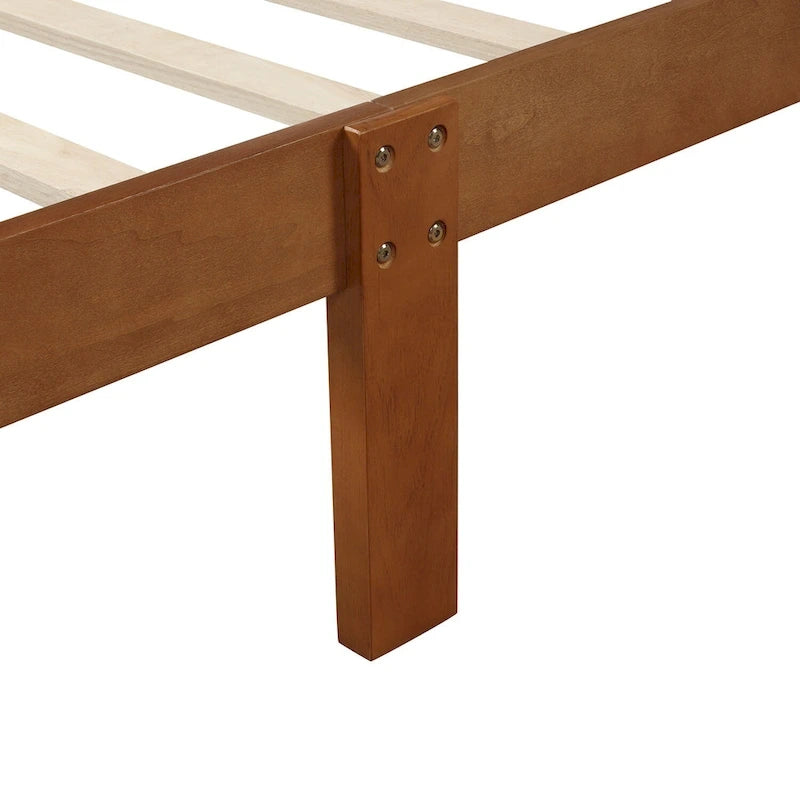 Letto a piattaforma in legno con testiera e pediera